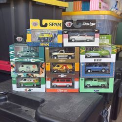 M2 1/64 Premium Diecast 