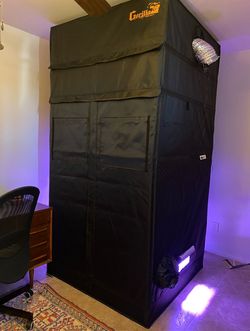 Gorilla grow tent - 4X4X8 complete package