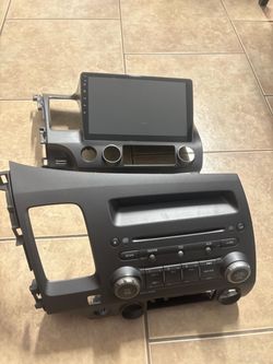 Honda civic radios