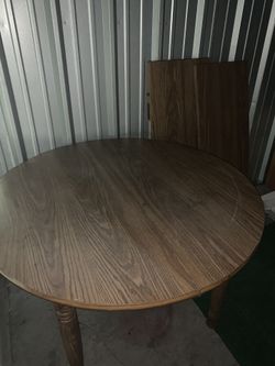 Wood Kitchen Table with 2 leaves