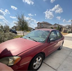 2002 Ford Taurus