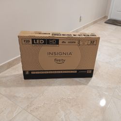 TV 32 Inch INSIGNIA Fire TV with Wall Mount