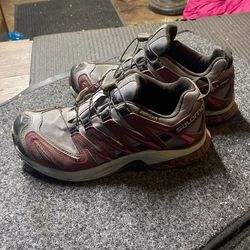 Salomon Women’s Shoes 