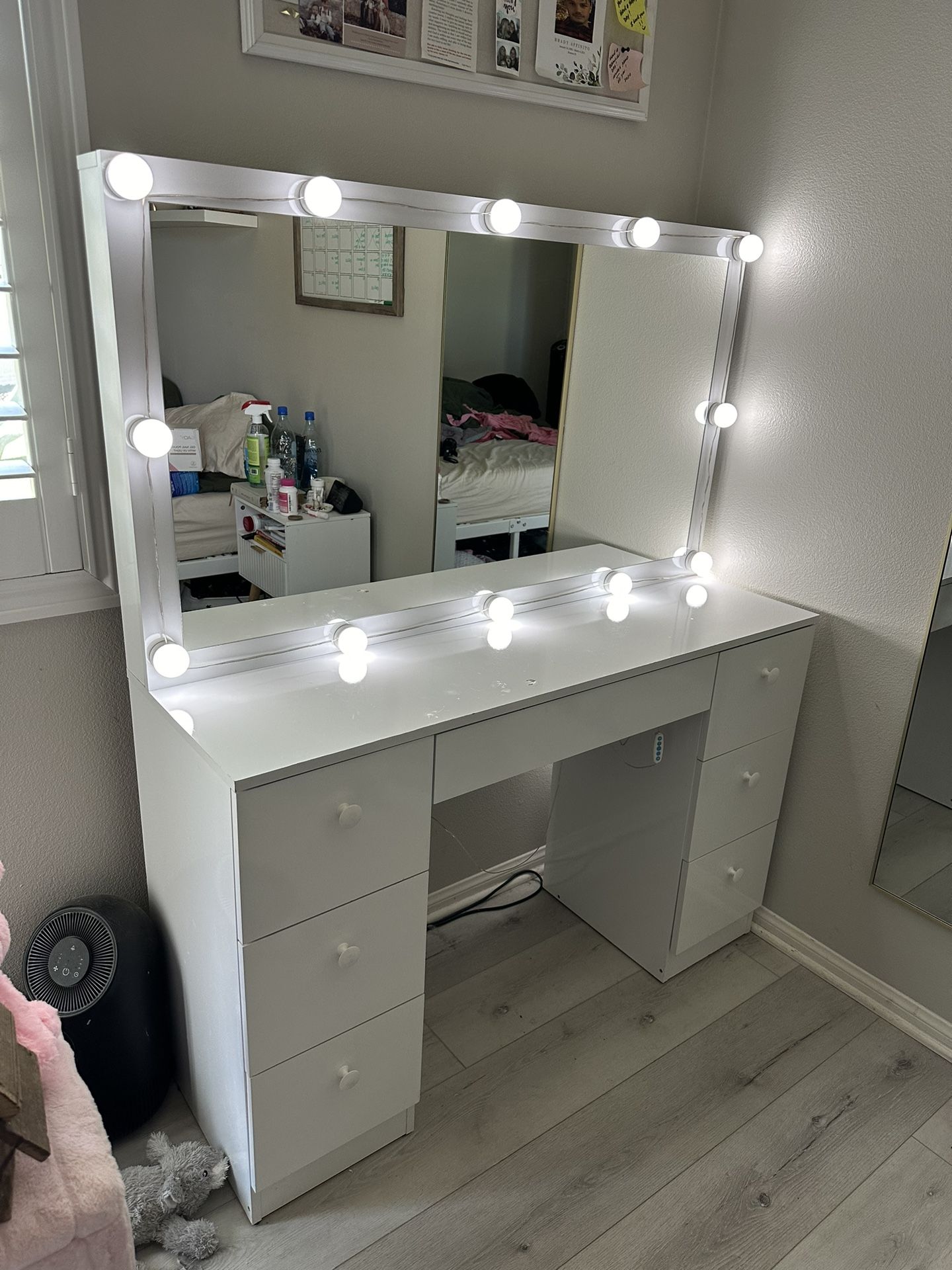 7 Drawer White Vanity 