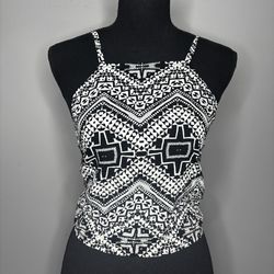 Express Tie Back Cropped Halter Tank Top Blouse Geo Chevron Black White Size M