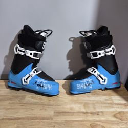 Ski Boots 