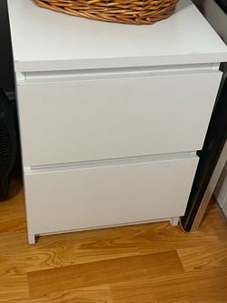 Night stand