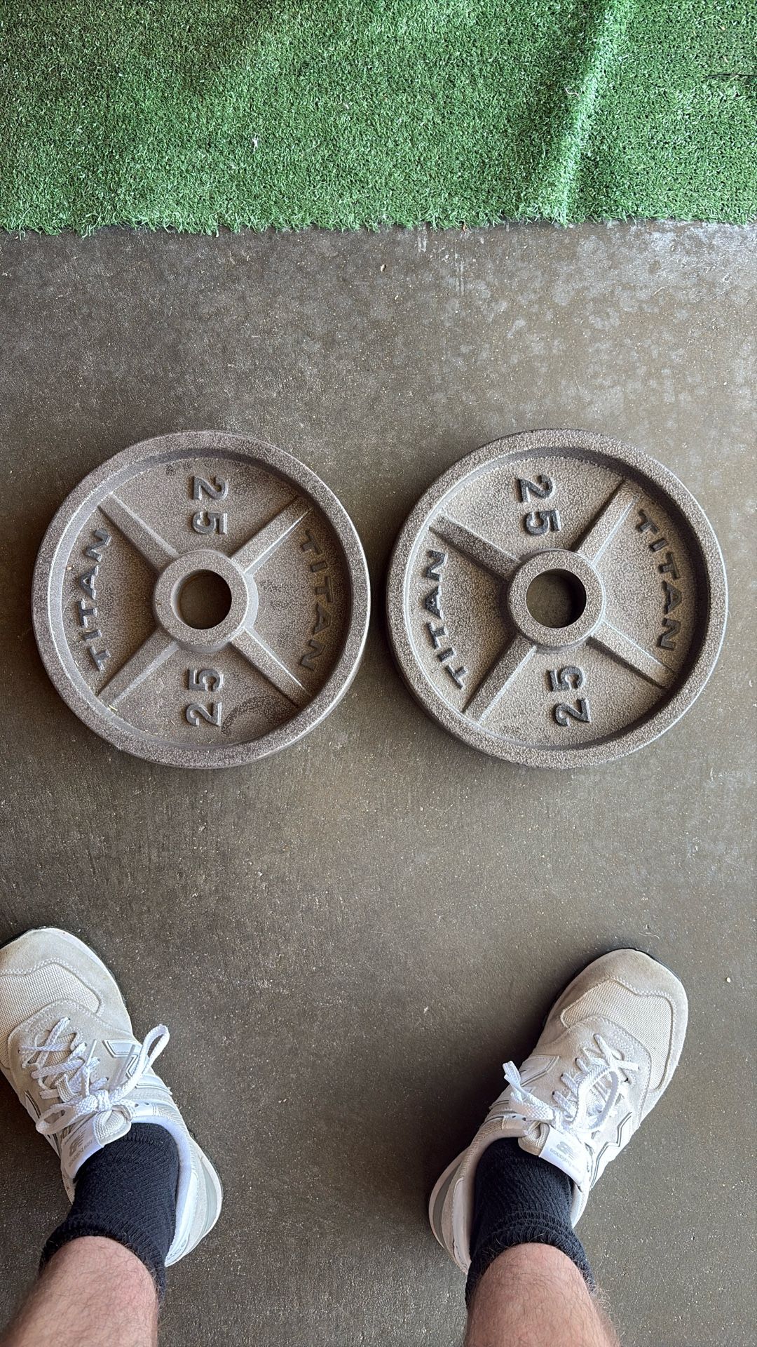 Titan Weight Plates 2x25