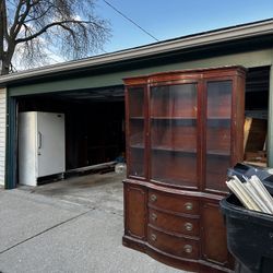 Free Display Cabinet , Located In The Back Of The Alley 