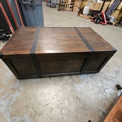 Coffee table with storage