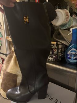Tommy Hilfiger Black Knee-High Boots size 8.5