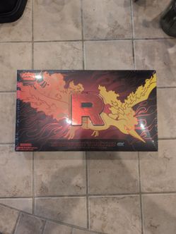 Sealed Team Rocket's Moltres Ultra Premium Collection
