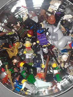 Legos pieces by the pound & build pcs