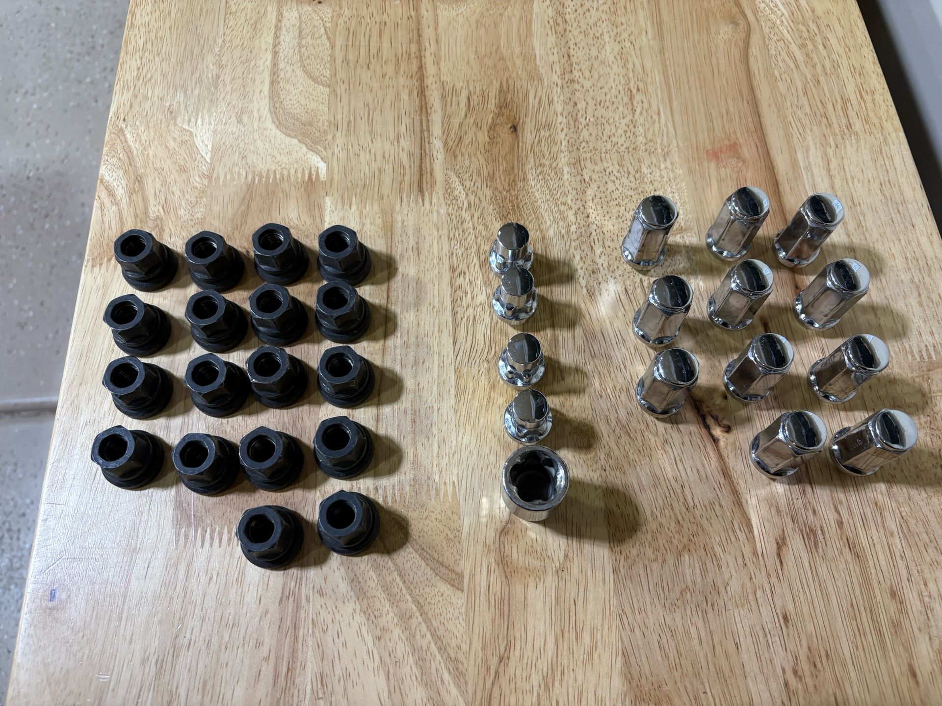 12 X 1.75 Lug Nuts