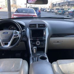 2014 Ford Explorer Sports Utility