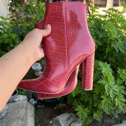 Women’s Shoes