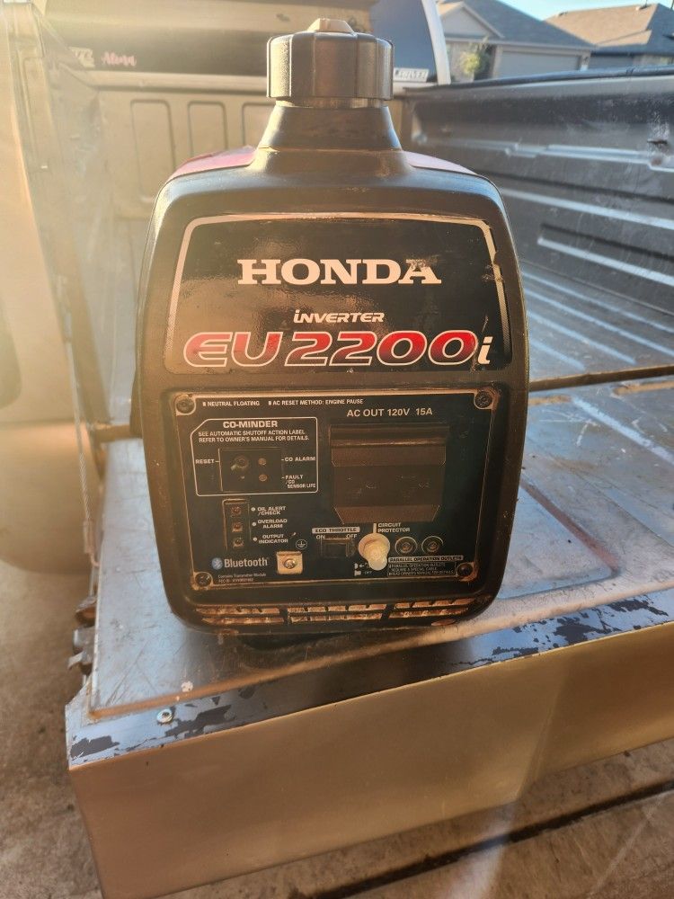Honda EU2200i Inverter