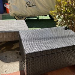 2 Outdoor Patio Tables