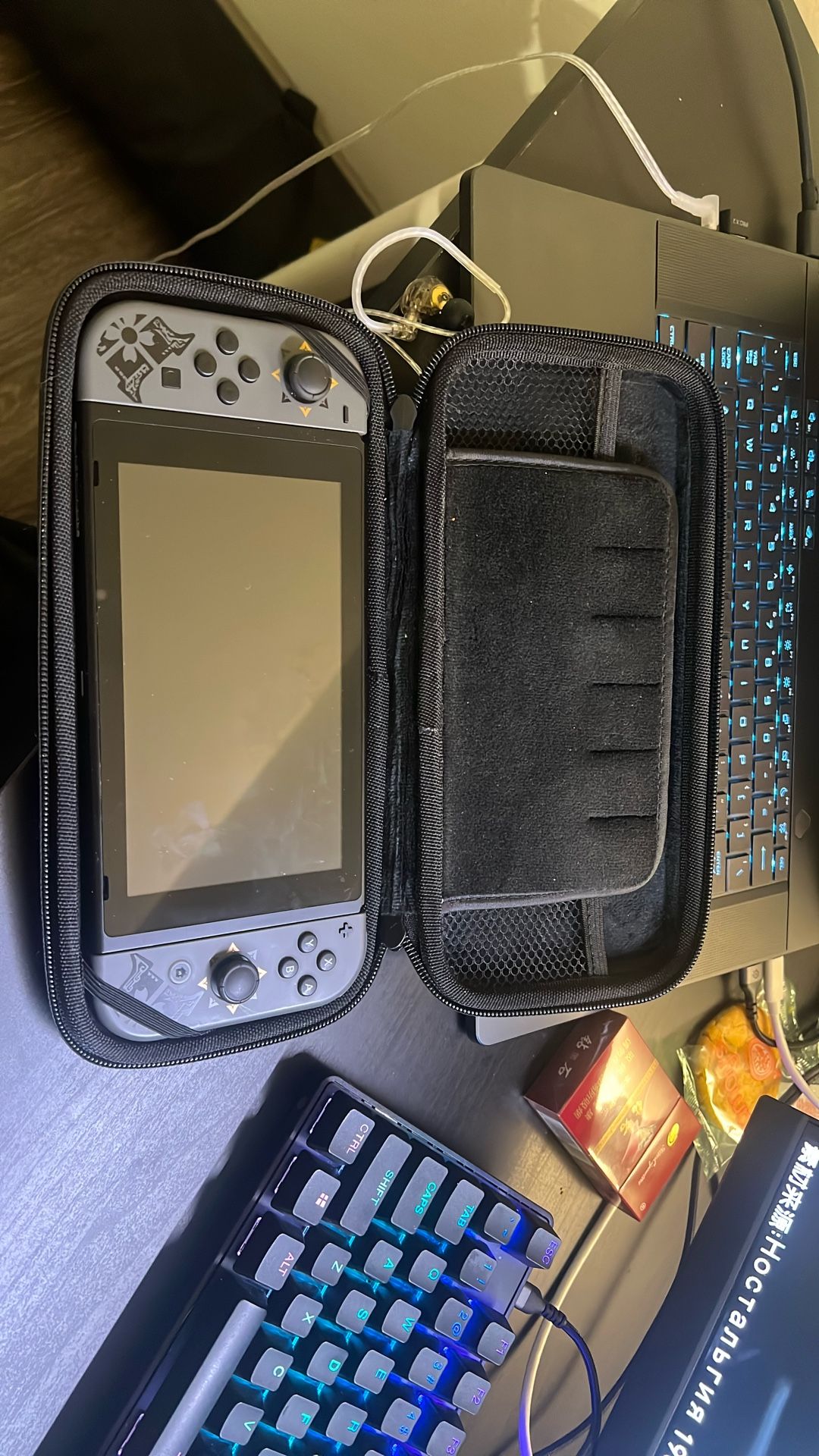 Nintendo Switch monster hunter Limited Edition