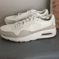 Women’s Nike Air Max 😎