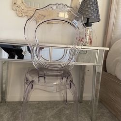 Clear Stackable Stacking Plastic Armless Lounge Chair Modern Chair