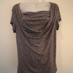 M Susan Lawerence Tan and Black Scoop Neckline Blouse