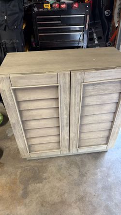 Small cabinet