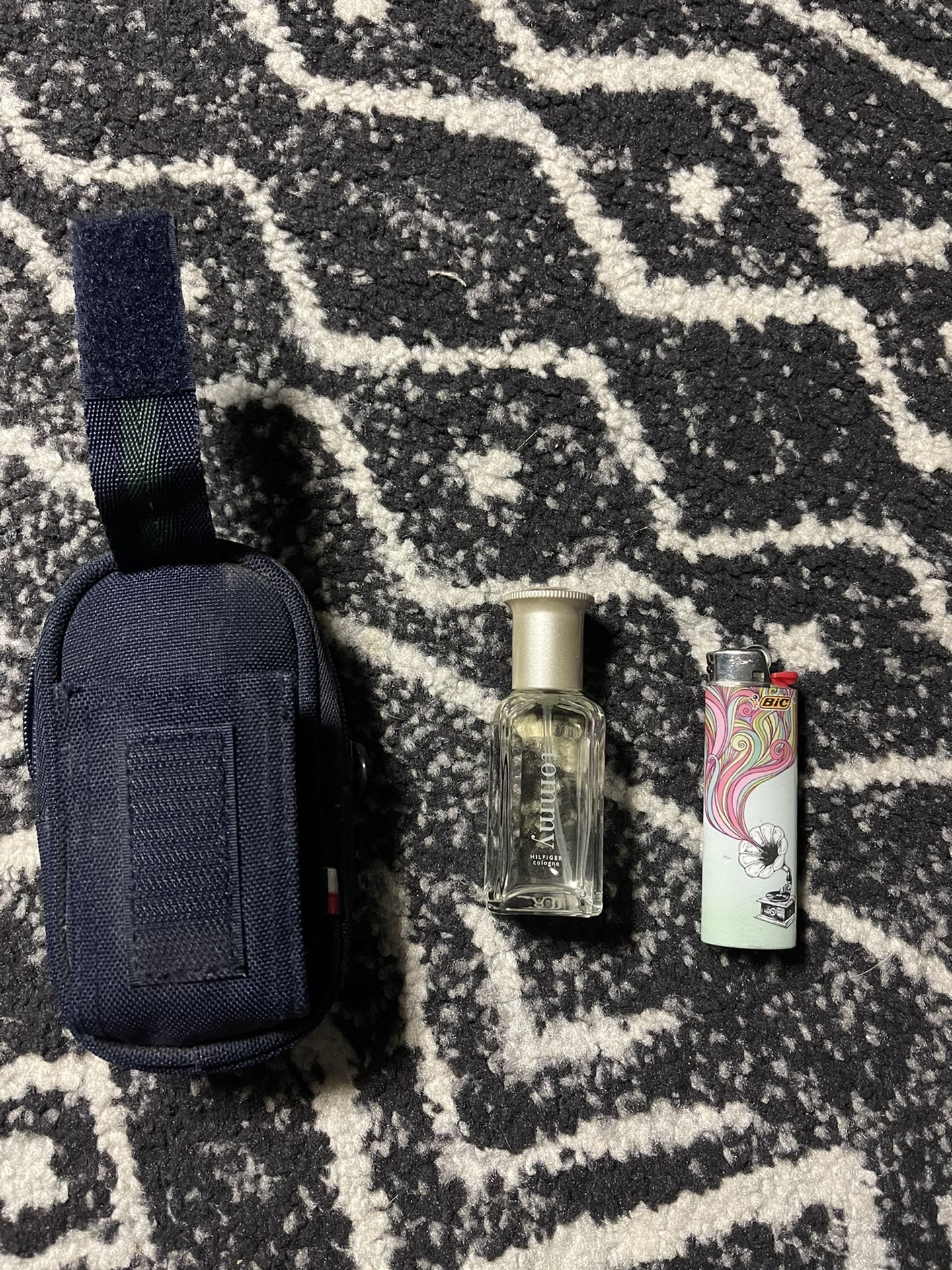 Tommy H Cologne With Belt Pouch