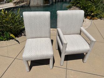 Dining room chairs (8)