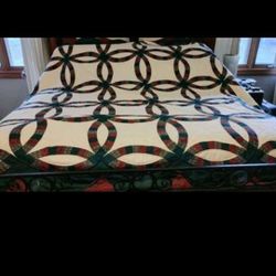 Vintage King Size Double Wedding Ring Quilt