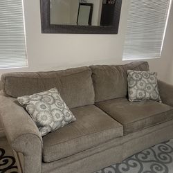 Couch/Sofa Bed 