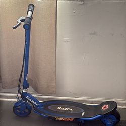 Razor electric scooter