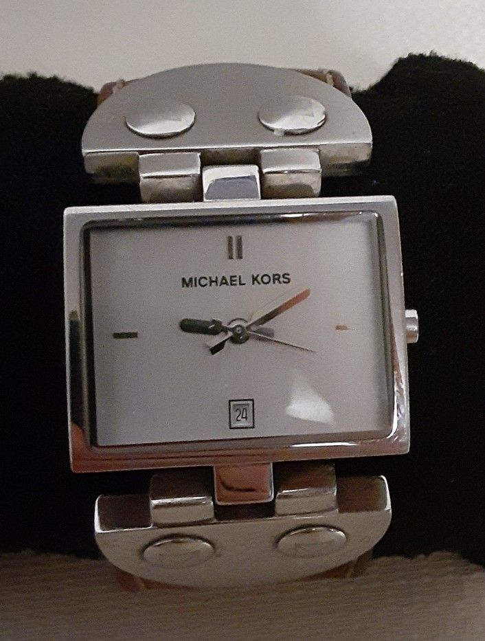 Michael Kors Watch Mk4056 Brown Leather New Battery 6-23