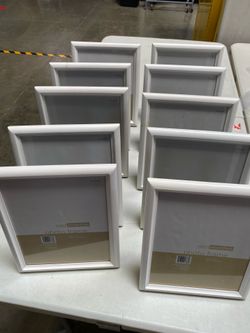 Set of 10 White Wooden Photo Frames – 8x10