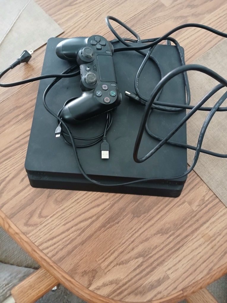 PS4 NEW/ NO BOX
