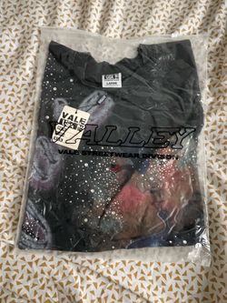 Vale Streetwear Division Alley Graphic Tee Large