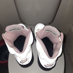 Retro 5 Medium Soft Pink Size 11.5 To 12