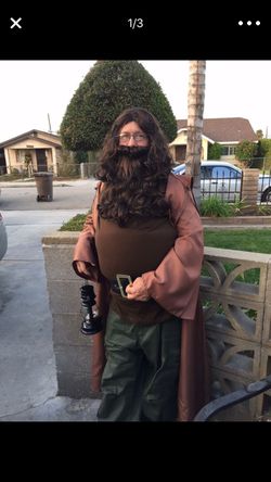 Hagrid Costume. Harry Potter. for Sale in Riverside, CA - OfferUp