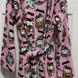 Hello Kitty Halloween 🎃 Robe