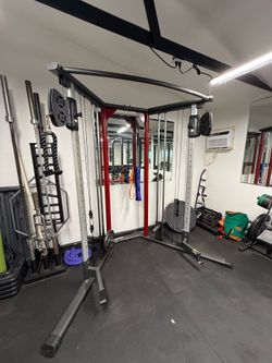 Plate Loaded Cable Workout Machine