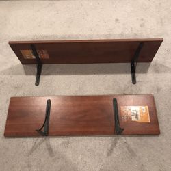 Laminate Shelves With Brackets