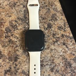 Apple Watch Series 8 45mm