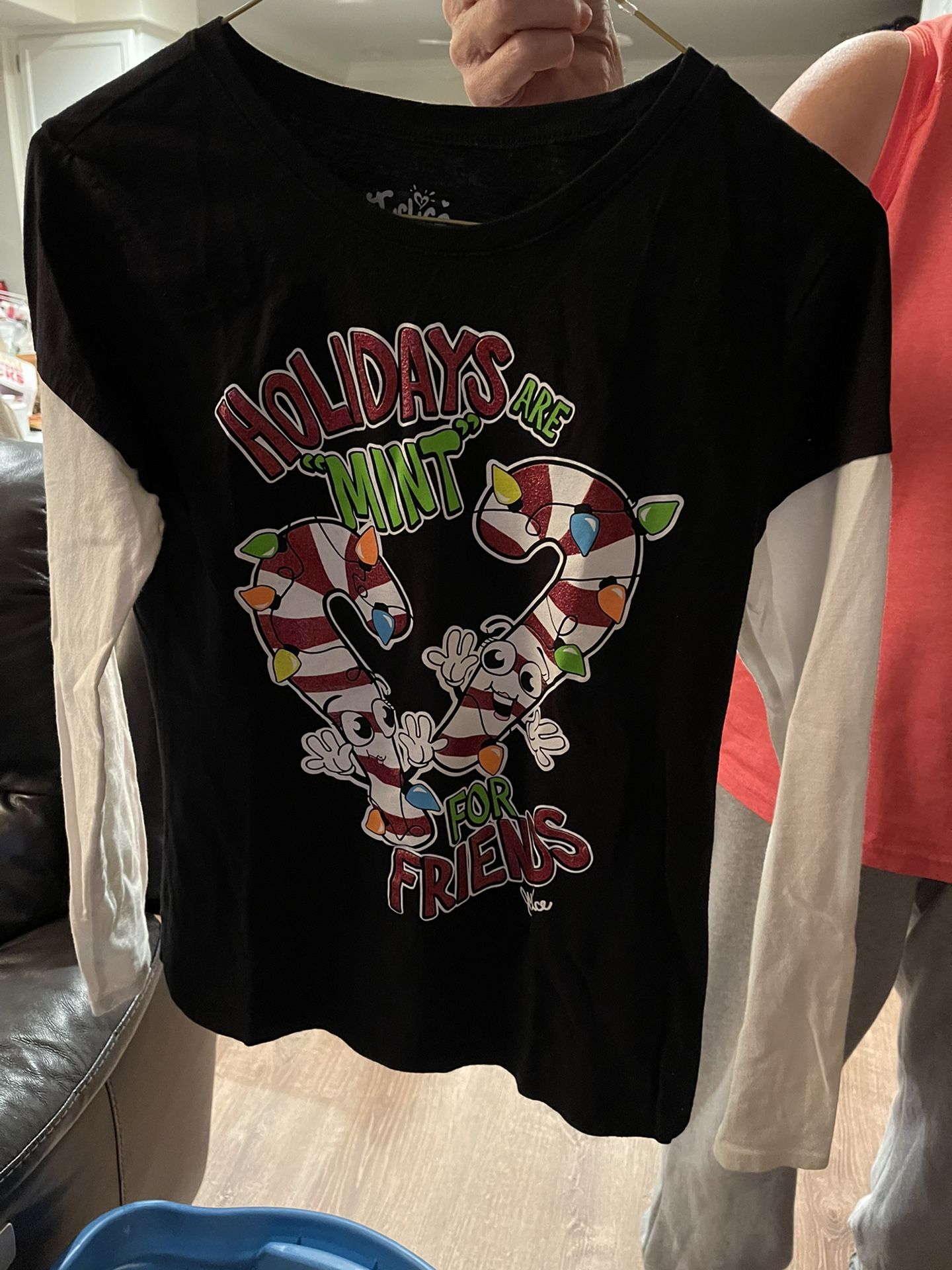 Girls Sz 16 Justice Christmas Shirt