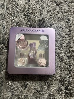 Ariana Grande Mini Perfume Set
