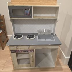 Kids Toy Kitchen