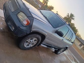 2001 Nissan Pathfinder