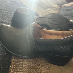woman’s Leather Shoes 
