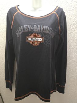 Woman's Harley Davidson Long Sleeve Top