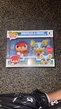 Knuckles and Rouge Funko Pop