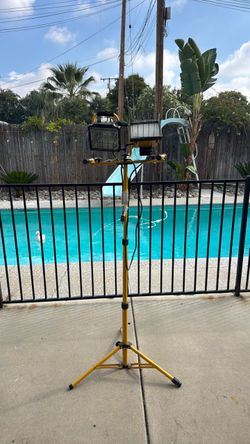 Light stand